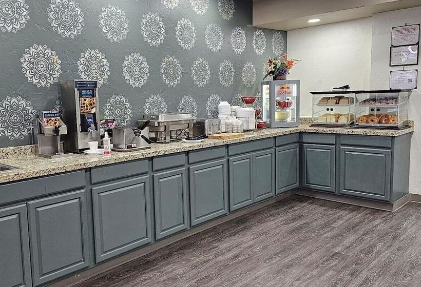 בית מלון כפרי Suburban Studios Salt Lake City Airport