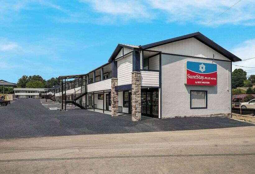 בית מלון כפרי Surestay Plus By Best Western Pigeon Forge