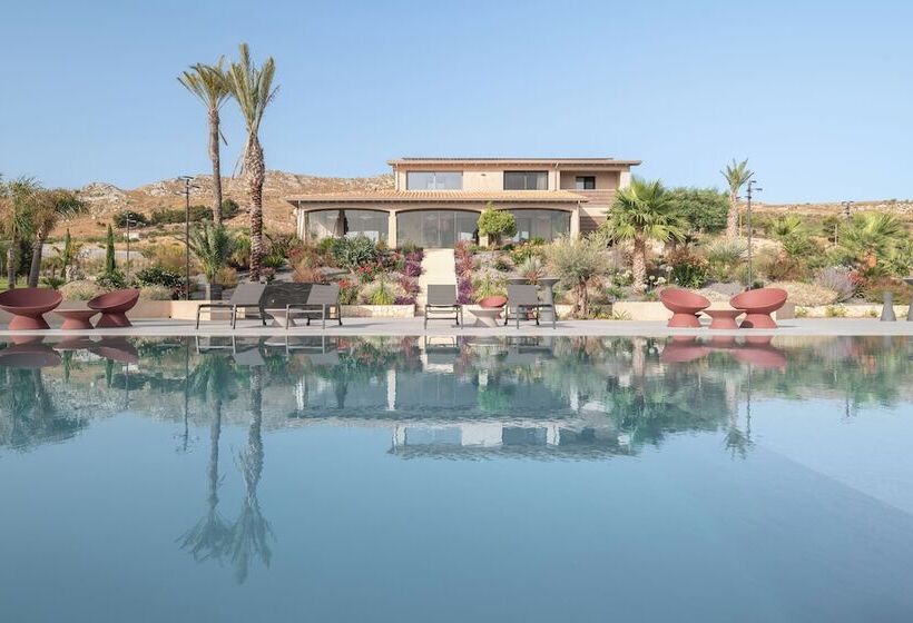 Отель Terreforti Luxury Village