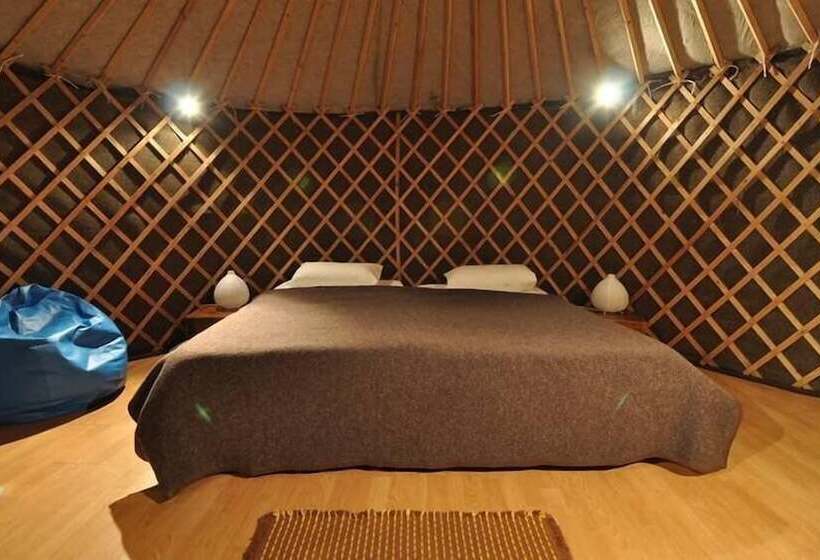 בית מלון כפרי Vale Do Rossim Eco Resort