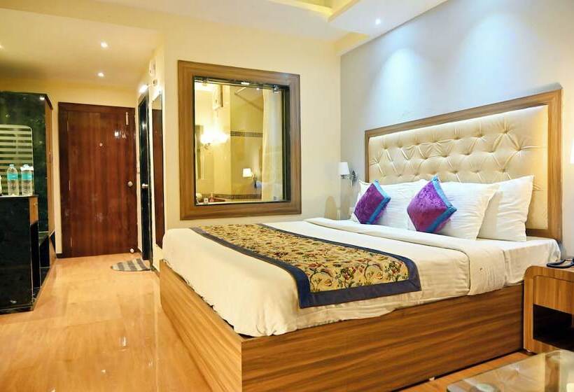 호텔 Woods Inn Resort