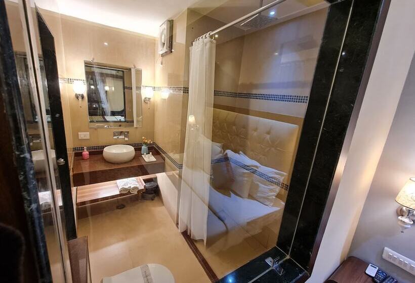 호텔 Woods Inn Resort