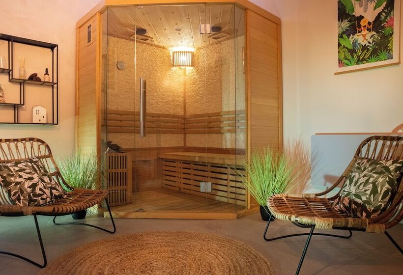 Jk Suites   Appart Hôtel   Spa Privatif