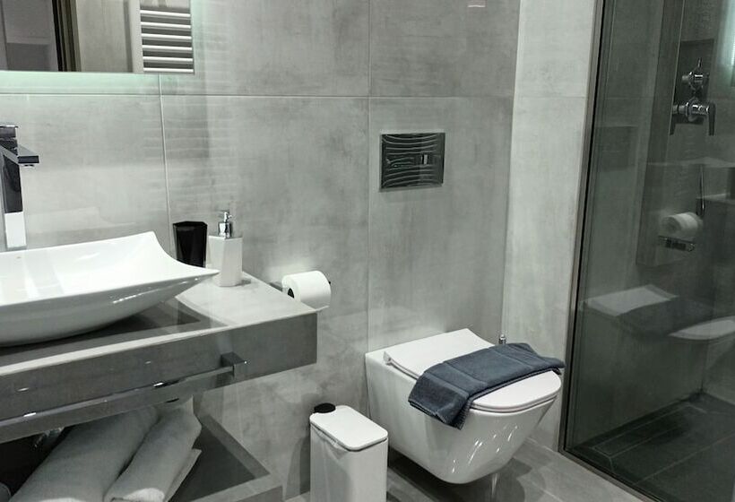 Km Luxury Apart Downtown