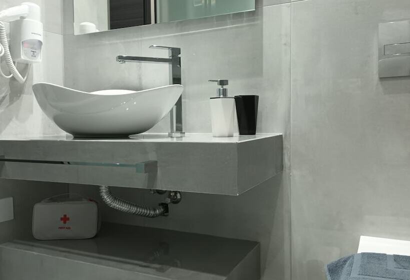 Km Luxury Apart Downtown