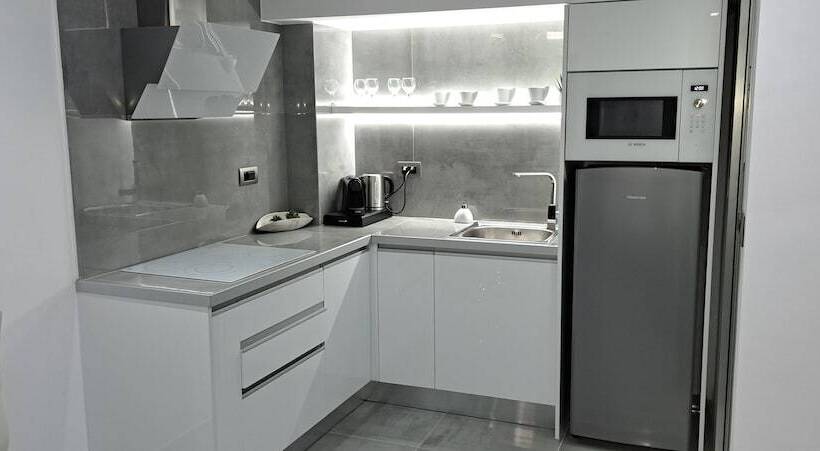 Km Luxury Apart Downtown