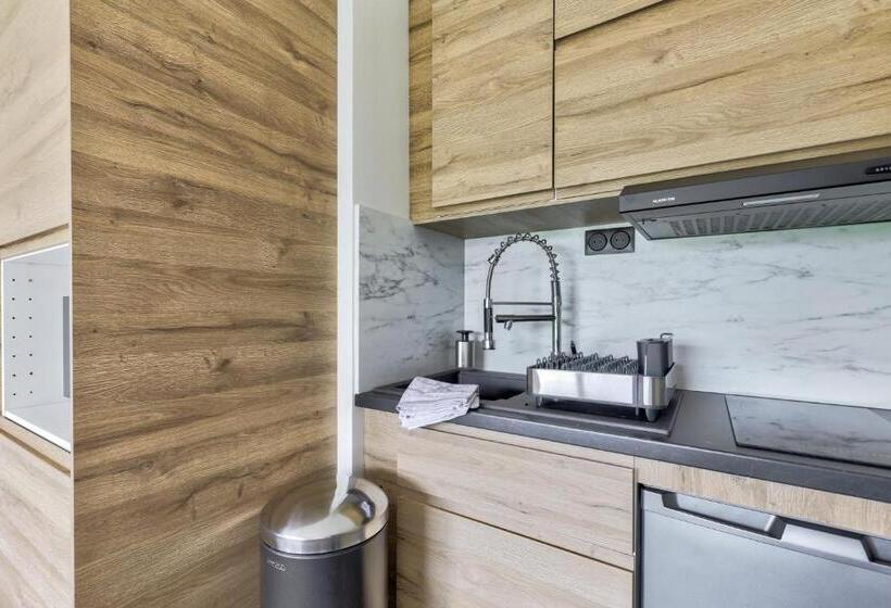 La Parenthèse Enchantée