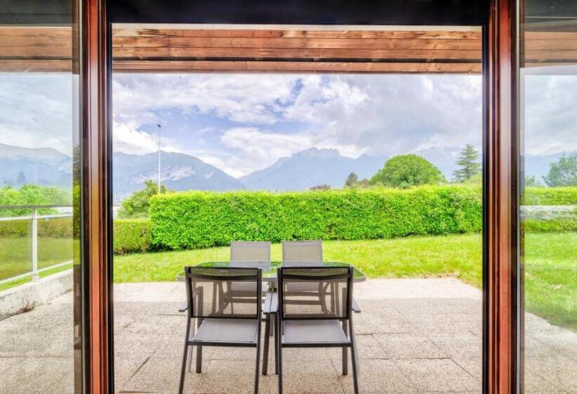 La Parenthèse Enchantée