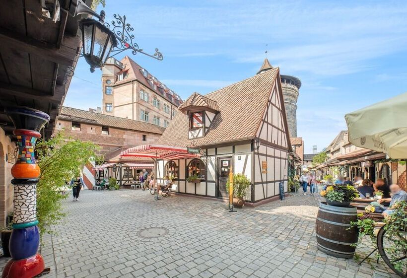 Limehome Nuremberg Celtisplatz