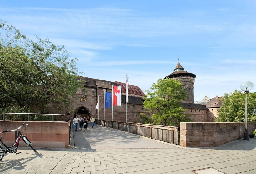 Limehome Nuremberg Celtisplatz