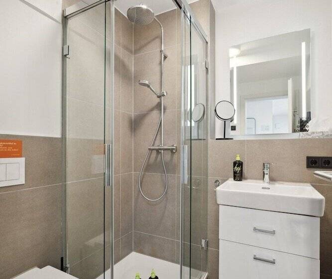 Limehome Nuremberg Celtisplatz