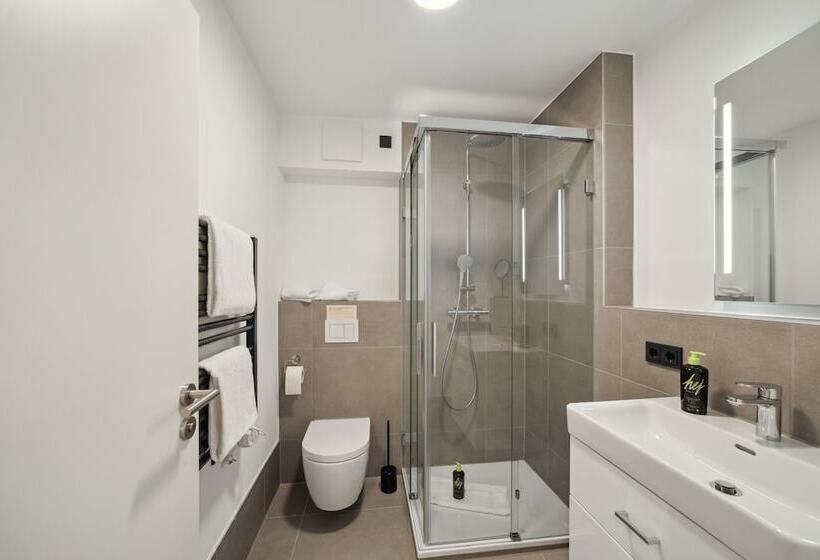 Limehome Nuremberg Celtisplatz