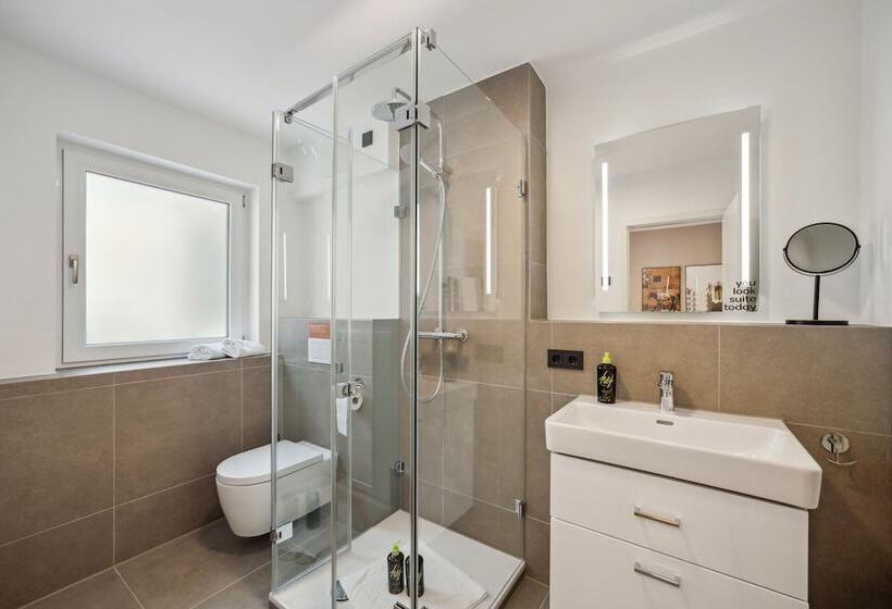 Limehome Nuremberg Celtisplatz