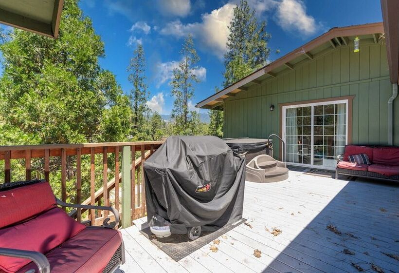Immersed In Nature! Manzanita Cabin W/hot Tub