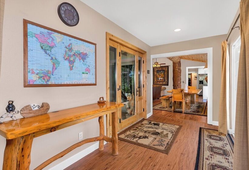 Immersed In Nature! Manzanita Cabin W/hot Tub