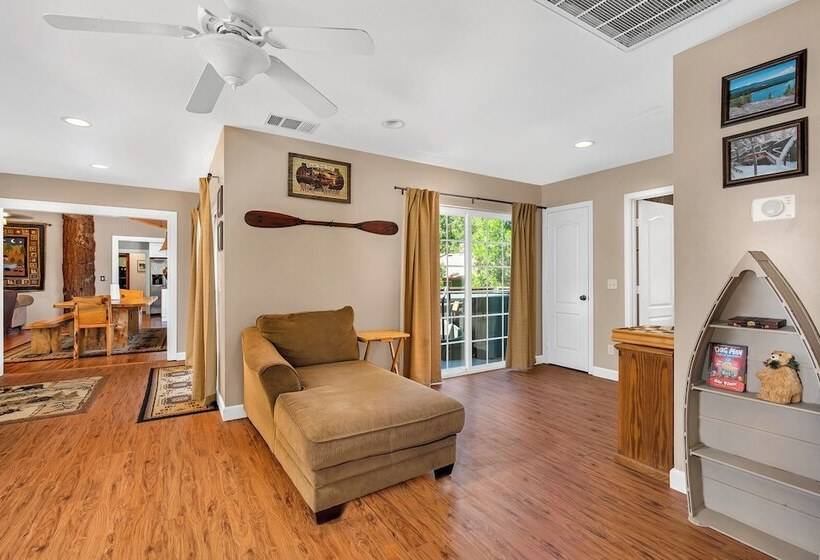 Immersed In Nature! Manzanita Cabin W/hot Tub