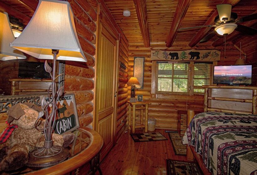 Moose Lodge With Hot Tub