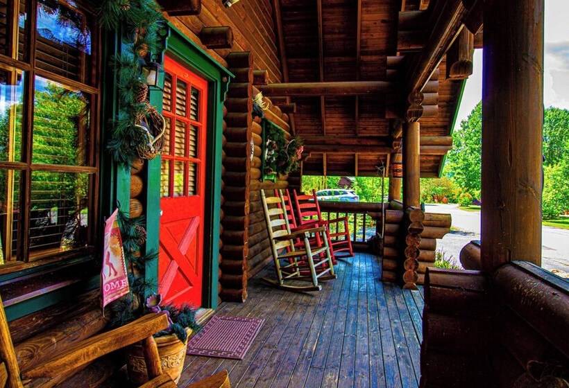 Moose Lodge With Hot Tub