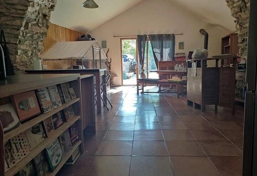 بنسيون 2800 Chemin Du Landre