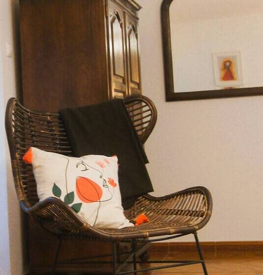 פנסיון Casa Outeiro 99 Paredes De Coura