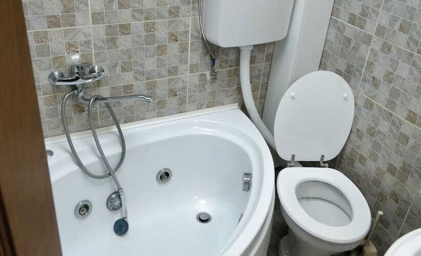 بنسيون Cazare Business Transit