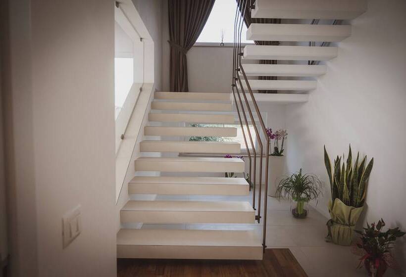 פנסיון Corte Reale Luxury B&b