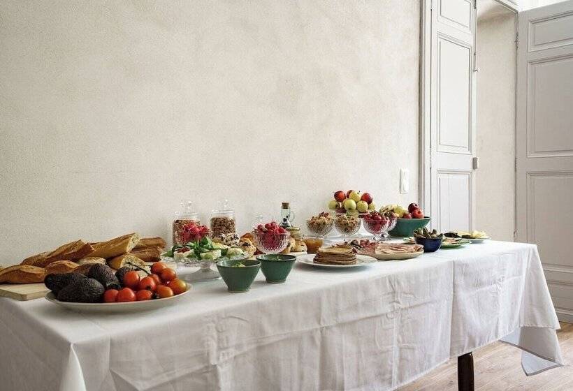 ペンション Domaine De Saint Pierre Travaillan