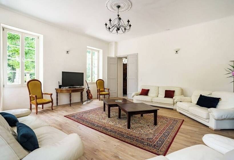 펜션 Domaine De Saint Pierre Travaillan