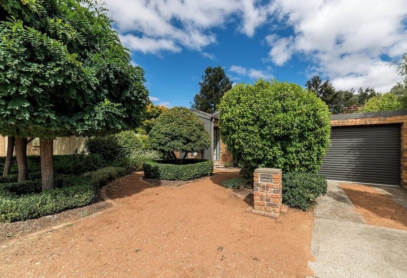 פנסיון Modern 3br In Macquarie