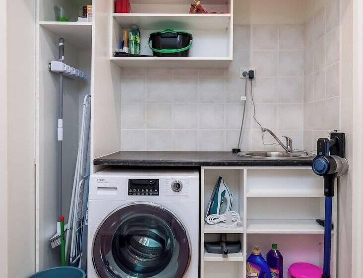 פנסיון Modern 3br In Macquarie