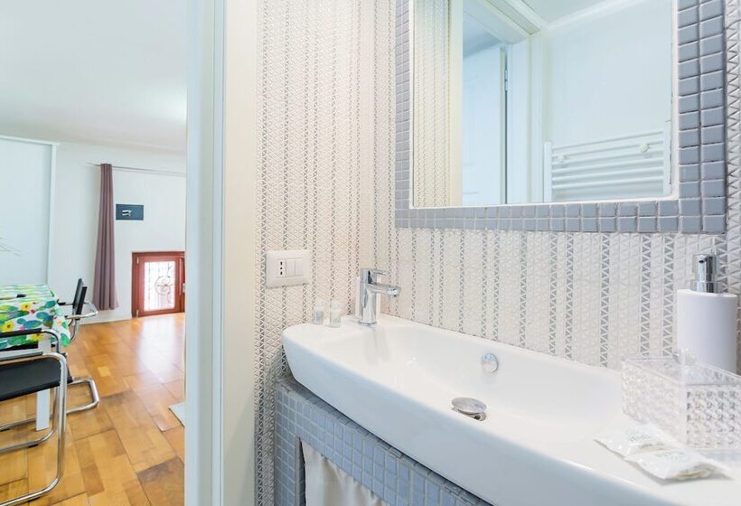 פנסיון Palazzo San Rocco Rooms By Wonderful Italy