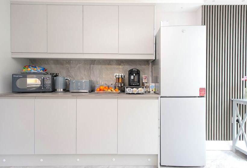 ペンション Hackney Suites En Suite Rooms & Amenities