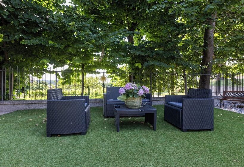 بنسيون Vigna Degli Angeli