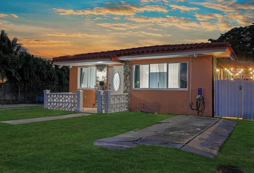 إقامة Happy Escape, 15 Min To Beach, Massage Shower Jets, Bar, And Bbq