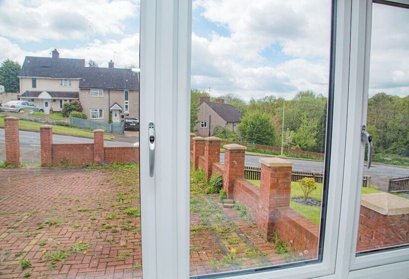 레지던스 2bed House  Dudley Garden Wifi Tv