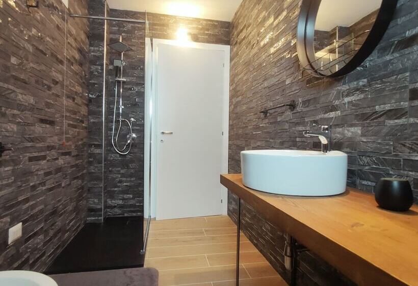 住所 Suite Apartments I4mori Porto Pino