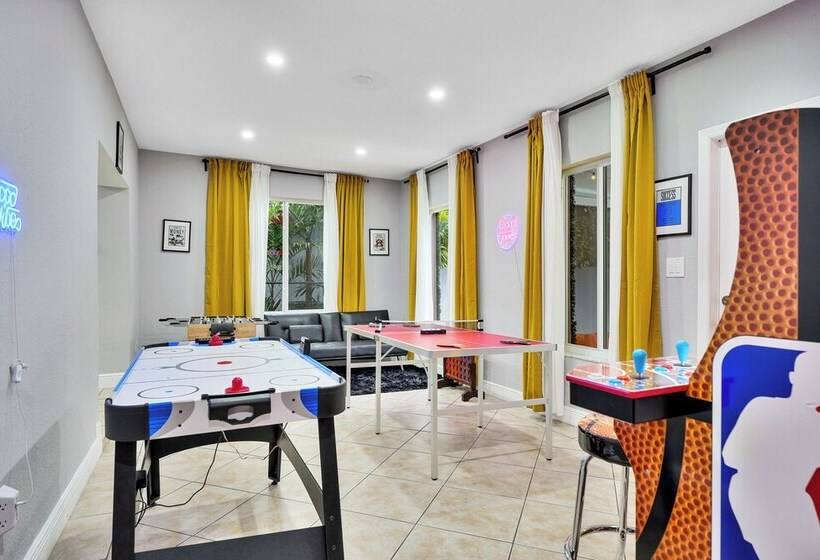 إقامة Unique Escape Gameroom! Bar, Bbq, Spacious, And Near Beach