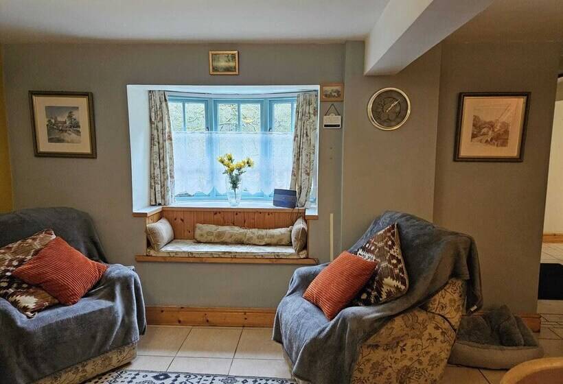 Rose Cottage   Cosy Cottage In Millers Dale