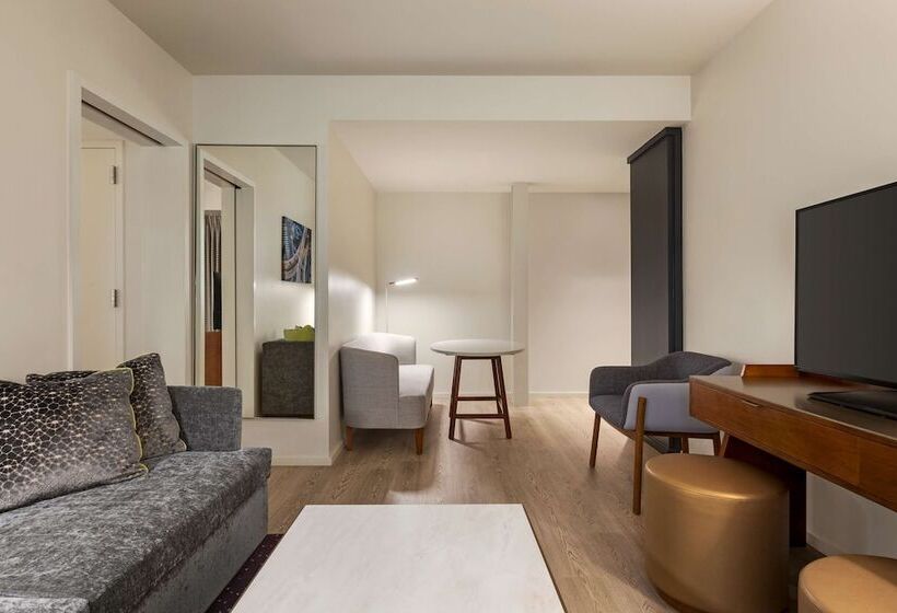 The Bankers Alley Hotel Nashville, Tapestry Collection By Hilton