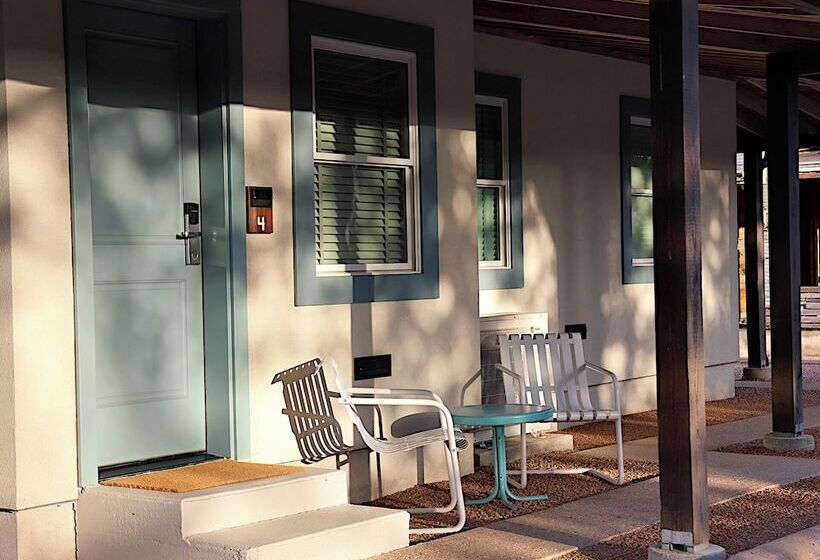 The Dixie Motel Brenham