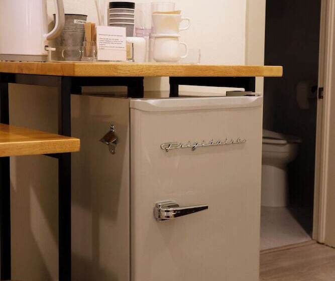 The Dixie Motel Brenham