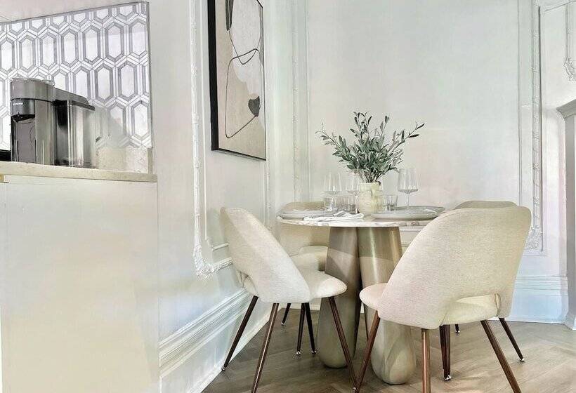 The Elliott Hotel At Highland Park