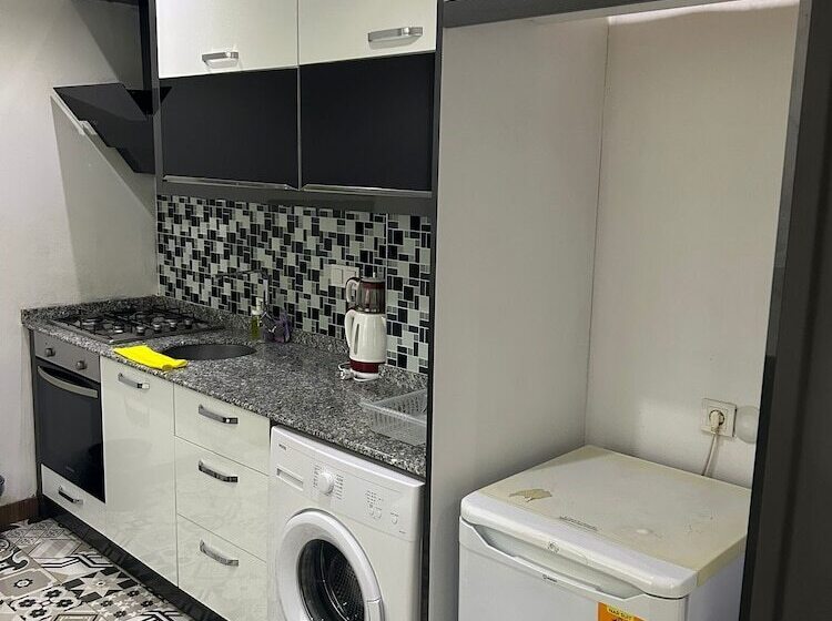 The Nar Suit & Apart