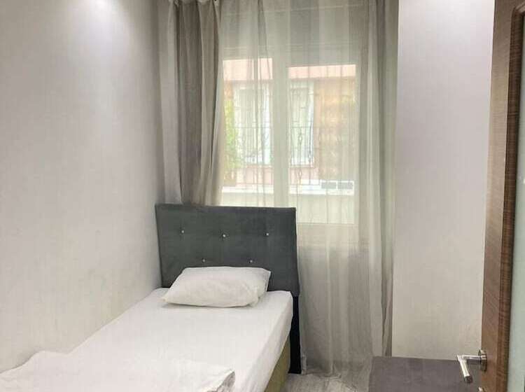 The Nar Suit & Apart