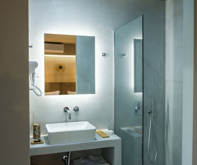 Theros Suites