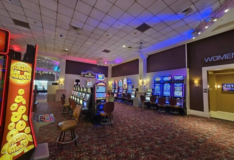 Wild Rose Casino & Hotel Clinton