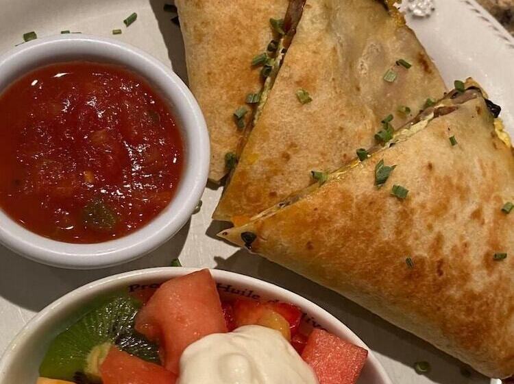 Wiley House Bed And Breakfast