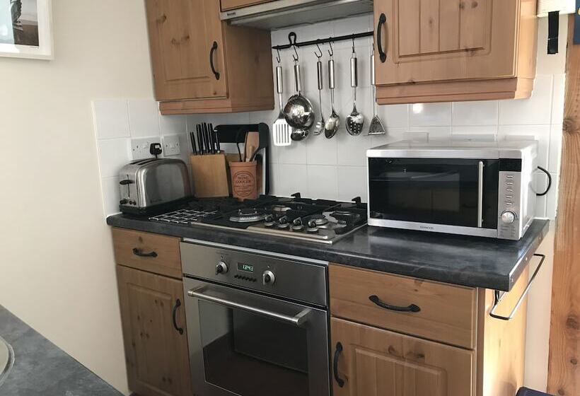 All Seasons Cottage Breaks