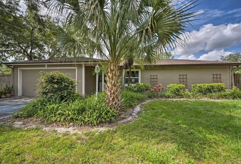 Pet Friendly Apopka Home: 30 Mi To Wdw!