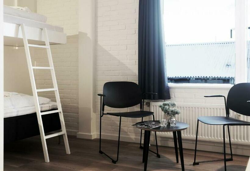 Bankbox Hostel Aabybro